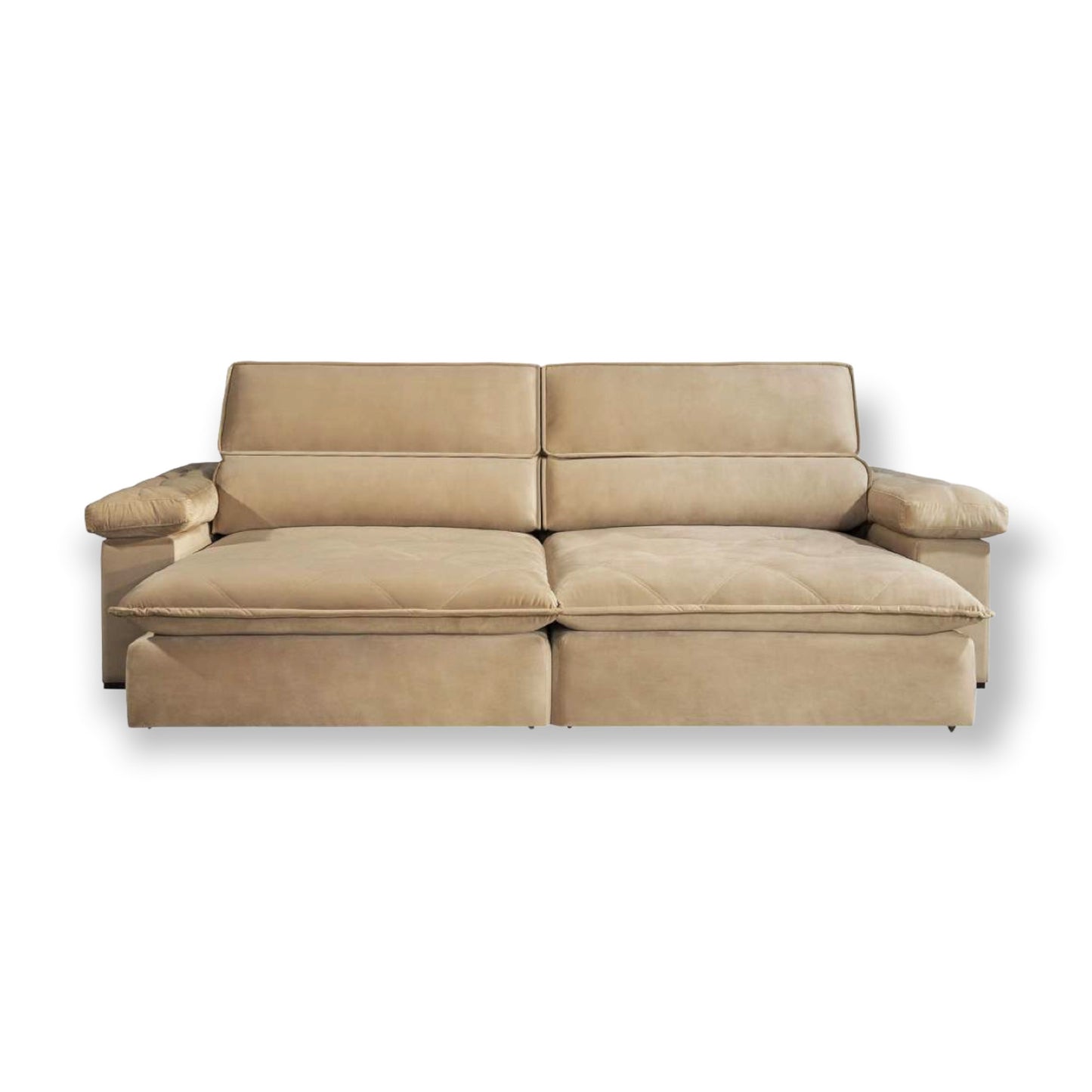 Sofá Retrátil Reclinável Vito Veludo Bege Detalhe Matelassê no aseento, Pillow Top, espuma D33, molas pocket ensacadas, medidas 2,10m, 2,20m, 2,30m, 2,40m, 2,50m, 2,60m, 2,70m, 2,80m, 2,90m, 3,00m, assentos 0,90m, 1,00m e 1,20m, braços 15cm, 20cm, 25cm e 30cm. Design diferente confortável, ambientes sala de estar e TV - Grand Mobile Móveis - Loja de Móveis e Decorações no bairro da Mooca e Tatuapé na cidade de São Paulo no estado de SP