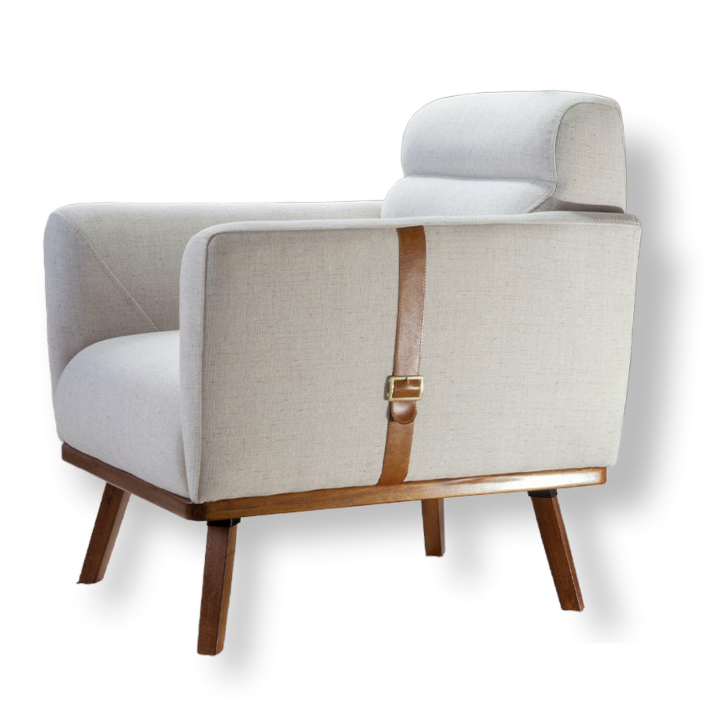 Poltrona Don cadeira decorativa pés base madeira confortável, compacta, design, estilo, braços finos 10cm, detalhe cinto couro marrom, tecido linho cru, espuma D33, percintas elásticas italianas, 75cm largura, 77cm profundidade, 83cm altura, ideal para decorar ambientes sala de estar, varanda, escritórios, recepção – Grand Mobile Móveis – Loja de Móveis e Decorações no Bairro da Mooca e Tatuapé na cidade de São Paulo no estado de SP