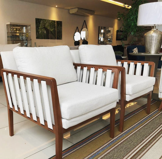Poltrona Decorativa Fixa Cal Linho Natural Cru Pés Madeira Almofada Encosto Solta Medida 0,80m - Grand Mobile Móveis - Loja de Móveis e Decorações no bairro da Mooca e Tatuapé na cidade de São Paulo no estado de SP